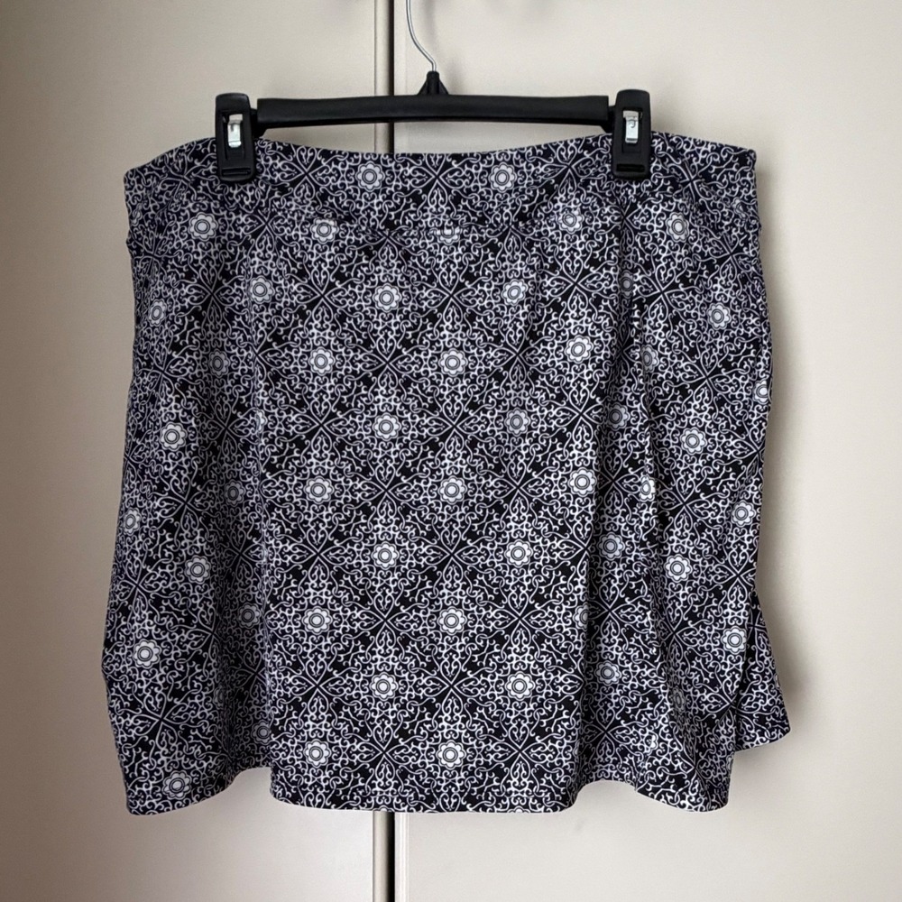 Athletic Skort Tranquility Colorado  Black White Damask Geometric XXL